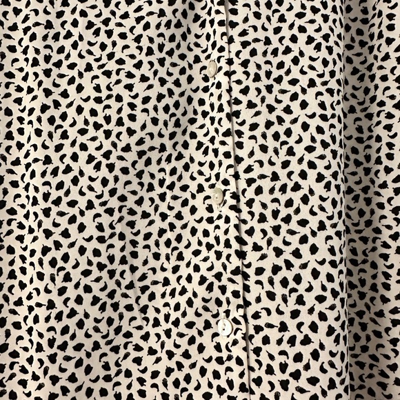 H&M Black and White Tshirt Blouse - Picture 3 of 7